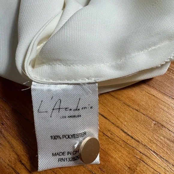 L’Academie‎ Safari Crop button down blouse ivory size small - Picture 5 of 10